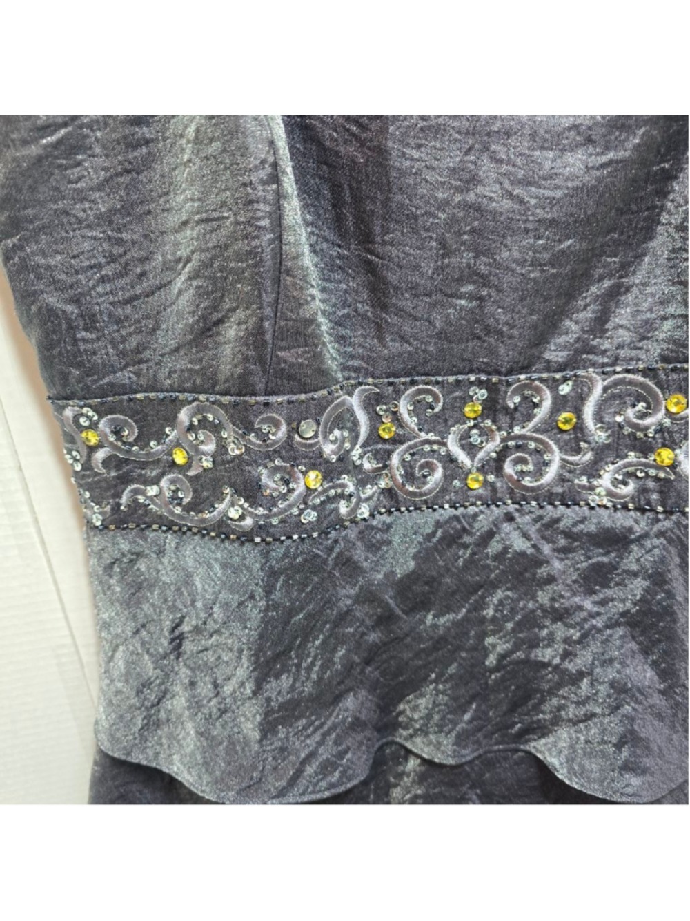 Women's R&M Richards Gray Tiered Dress with Yellow Embellishments, Size 16 - Picture 2 of 13